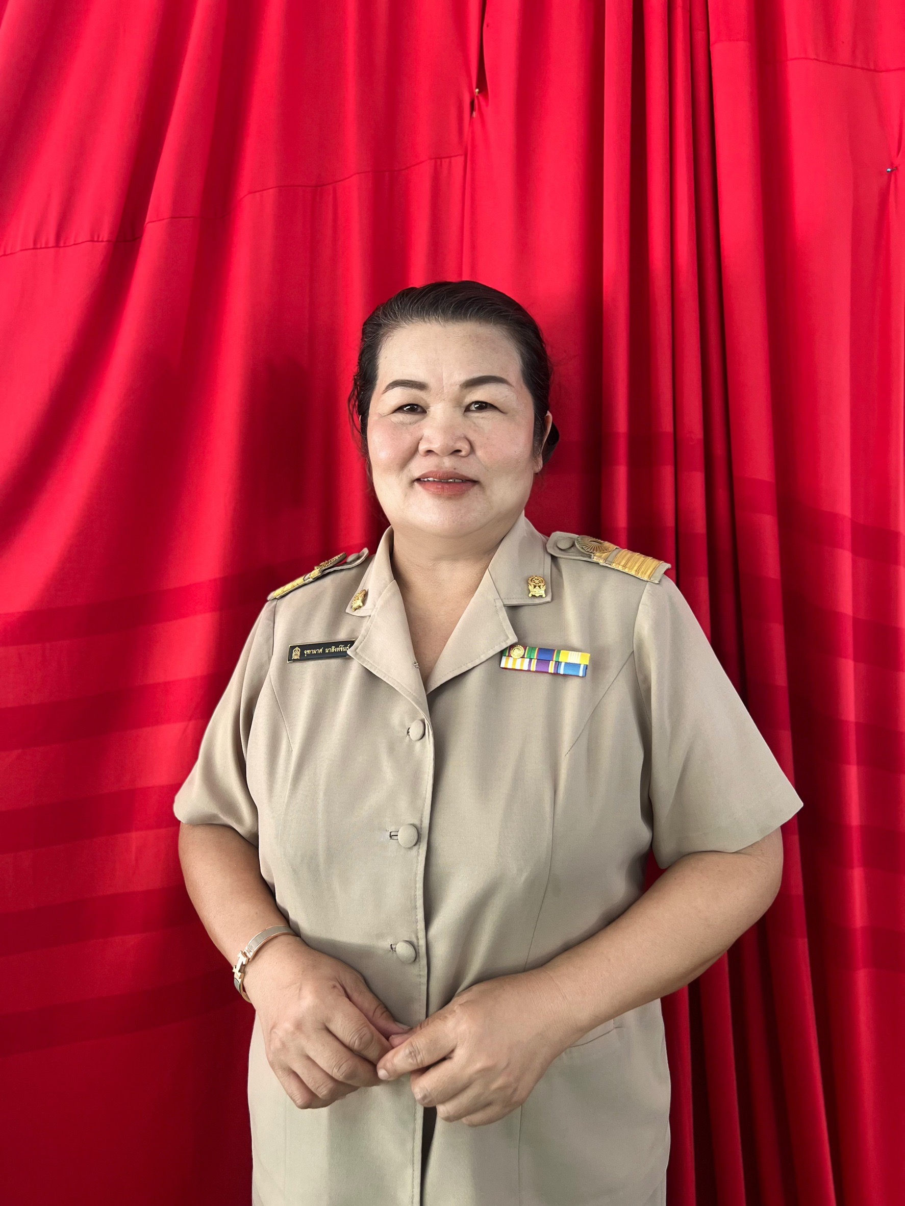 นางจุฑามาศ นาสิงห์ขันธ์